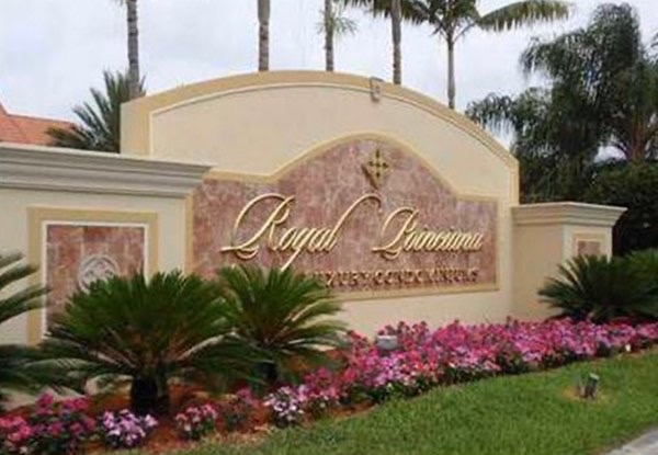 Royal Poinciana Condos For Sale in Pompano Beach