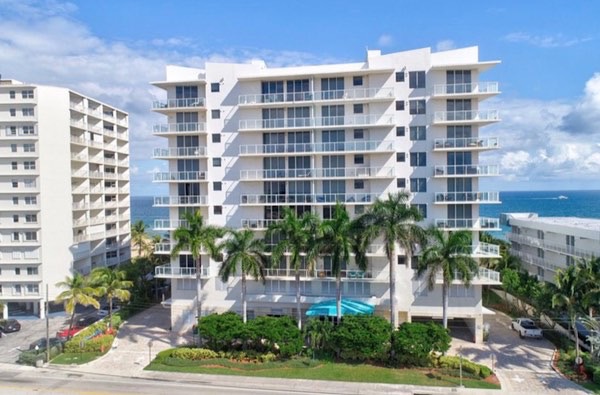 Luna Ocean Residences in Pompano Beach