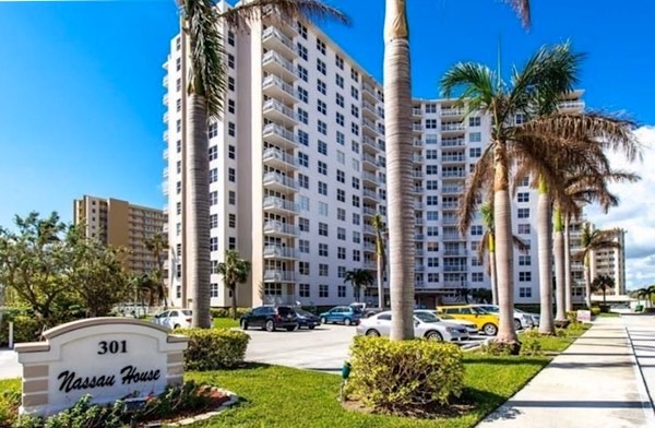 Nassau House Condos For Sale in Pompano Beach