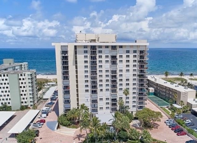 Ocean Place Condos For Sale in Pompano Beach