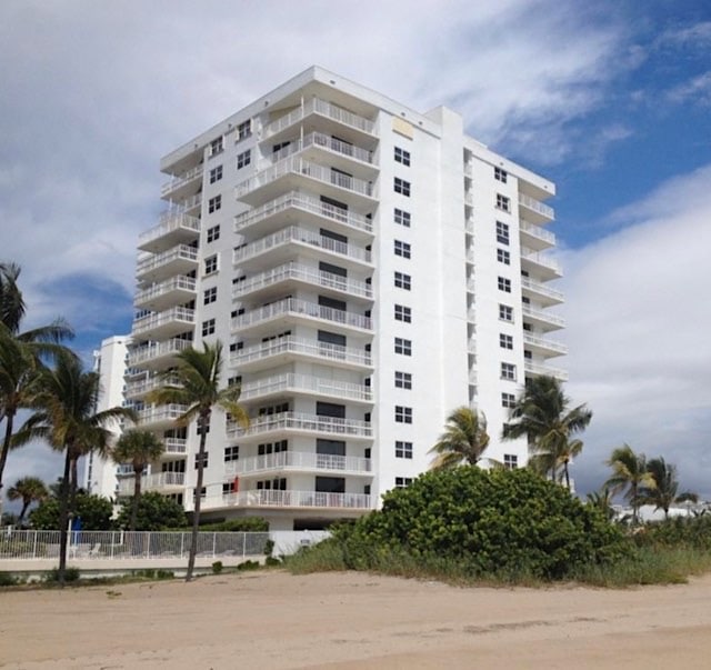 Ocean Heritage Club Condos For Sale in Pompano Beach