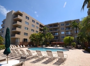 Rio Espana Condos For Sale in Pompano Beach