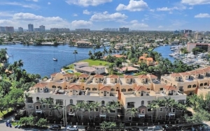 Santa Barbara Estates Townhomes For Sale in Pompano Beach