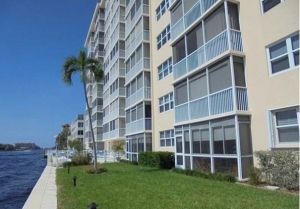 Riverside Towers Condos For Sale in Pompano Beach