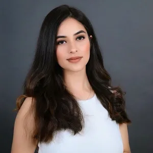 Juliana Ramirez Realtor at Pompano Beach Realty