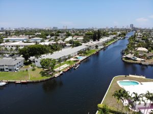 Pompano Lodge Coop - 800 Pine Dr, Pompano Beach, FL
